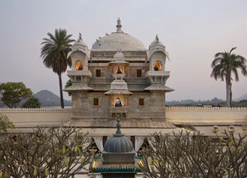 Udaipur Travel Guide